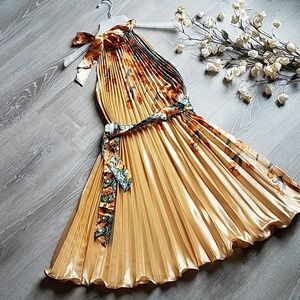 Beautiful Floral Silk Pleated Halter Dress